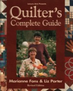 QUILTER'S COMPLETE GUIDE.jpg (11864 bytes)